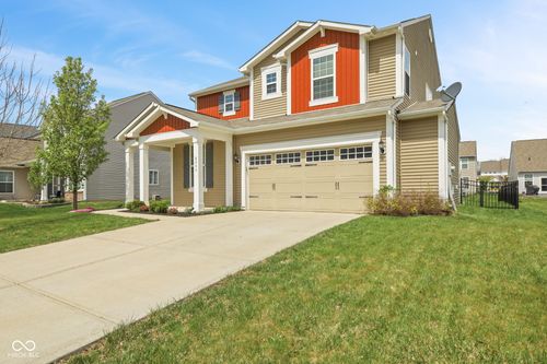 6842 Shooting Star Dr, Whitestown, IN, 46075-6217 | Card Image