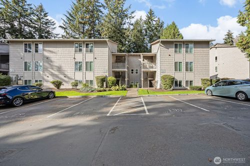 apt-f108-33011 18th Pl S, Federal Way, WA, 98003-6424 | Card Image