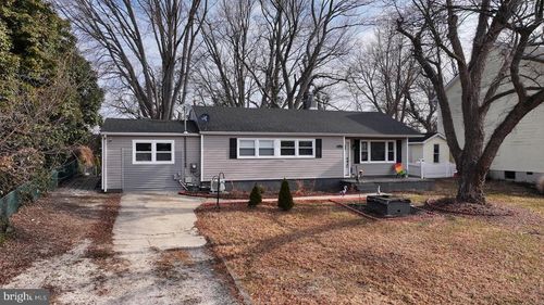 1110 Murray Dr, EDGEWATER, MD, 21037-4124 | Card Image