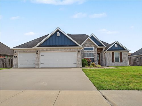 901 Carlock Drive, Pea Ridge, AR, 72751 | Card Image