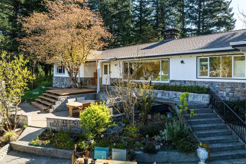 946 Klahanie Dr, Langford, BC, V9C3X2 | Card Image