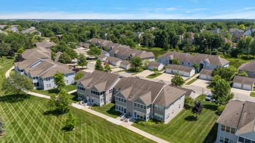 1734 Weatherstone Dr, Ann Arbor, MI, 48108-3391 | Card Image