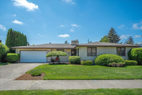 5907 N Fleming St, Spokane, WA, 99205-7472 | Card Image