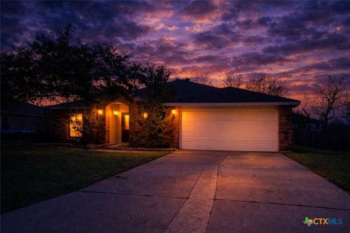 2112 Modoc Dr, Harker Heights, TX, 76548-2094 | Card Image