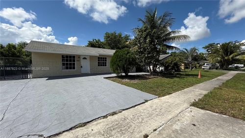 1-2740 Nw 9th St, Pompano Beach, FL, 33069-2143 | Card Image
