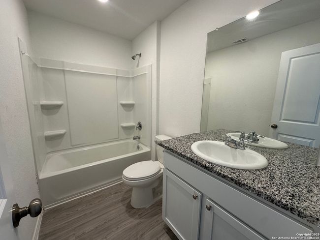 14807 Brandy Bnd, House other with 4 bedrooms, 3 bathrooms and null parking in San Antonio TX | Image 11