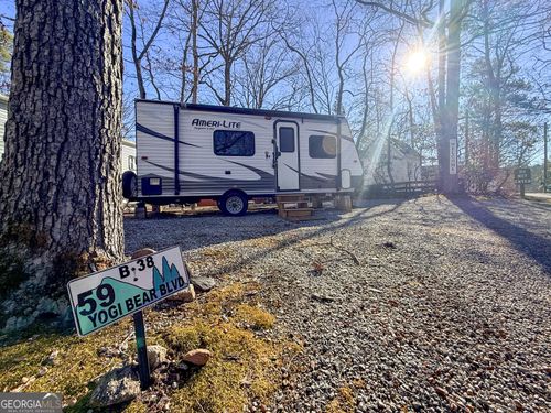 59 Yogi Bear Blvd, Cleveland, GA, 30528-1760 | Card Image