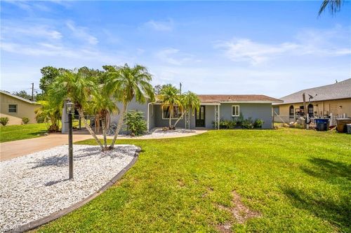 2210 Parkview Dr, FORT MYERS, FL, 33905-1767 | Card Image