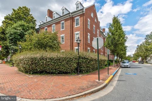 unit-208-117 E Dover St, Easton, MD, 21601-3091 | Card Image