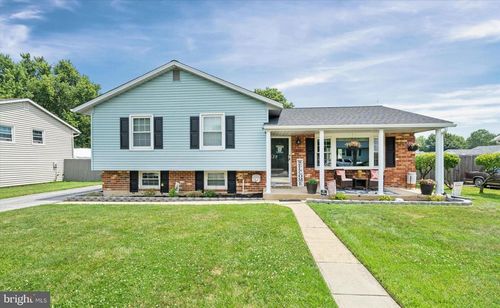 802 Broadfield Dr, NEWARK, DE, 19713-2726 | Card Image