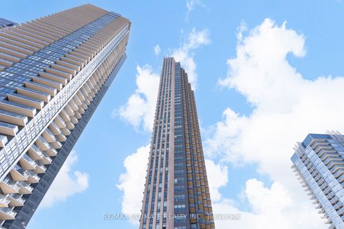 203-36 Park Lawn Rd, Etobicoke, ON, M8V0E5 | Card Image