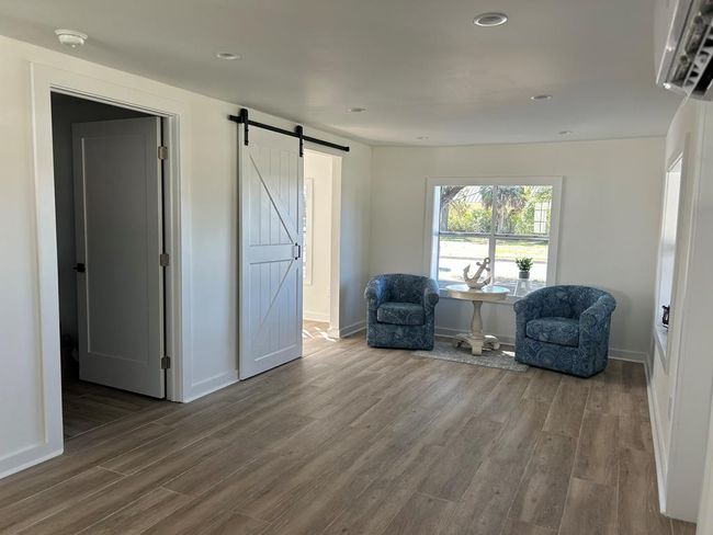302 Nw 9th St, House other with 2 bedrooms, 1 bathrooms and 4 parking in Carrabelle FL | Image 13