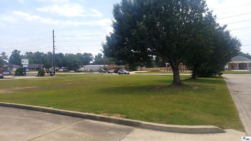 1910 N 7th St, West Monroe, LA, 71291-4416 | Card Image