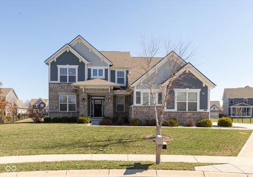 2473 Commons Ct, Avon, IN, 46123-5524 | Card Image