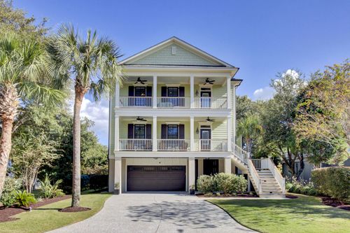 828 Bridge Point Circle, Mount Pleasant, SC, 29464 | Card Image