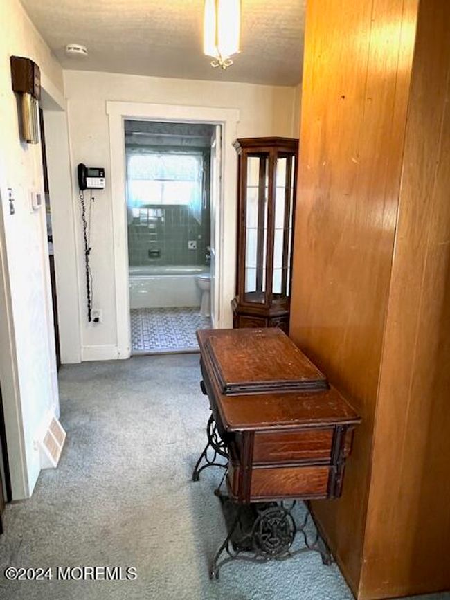 Hallway | Image 5