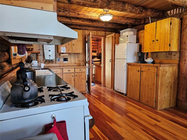 44625 Wild Horse Island Ln, House other with 2 bedrooms, 1 bathrooms and null parking in Dayton MT | Image 80