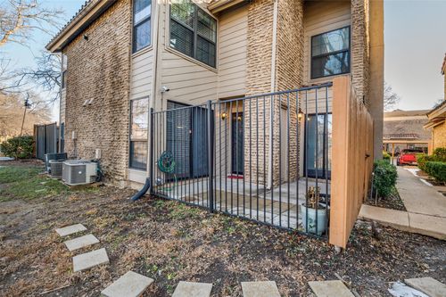 4-895 Dublin Dr, Richardson, TX, 75080-7738 | Card Image