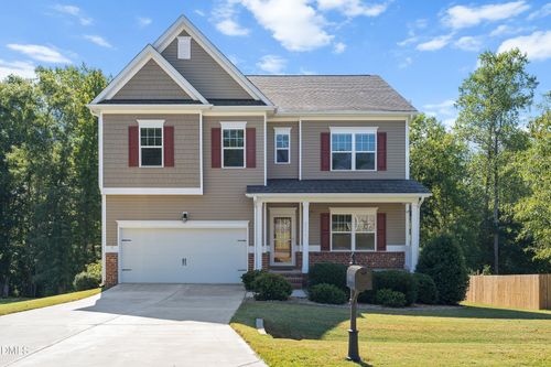 2579 Valley Dr, Clayton, NC, 27520-9108 | Card Image