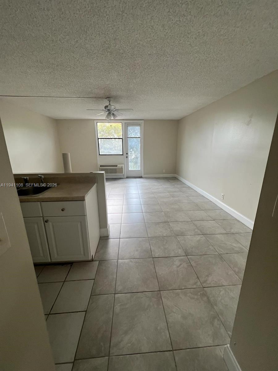 Residential Lease in Coral Springs 2