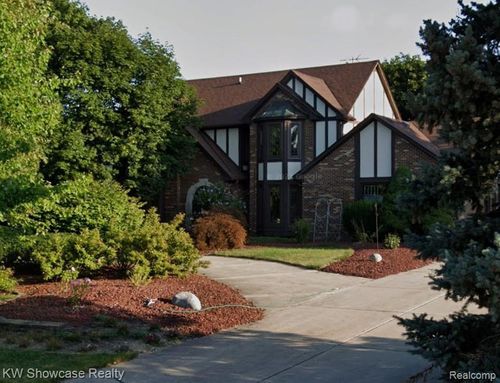 37840 Bradley Drive, Farmington Hills, MI, 48335 | Card Image