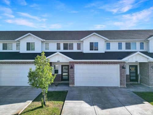 289 E 1500 N, Harrisville, UT, 84404-7729 | Card Image