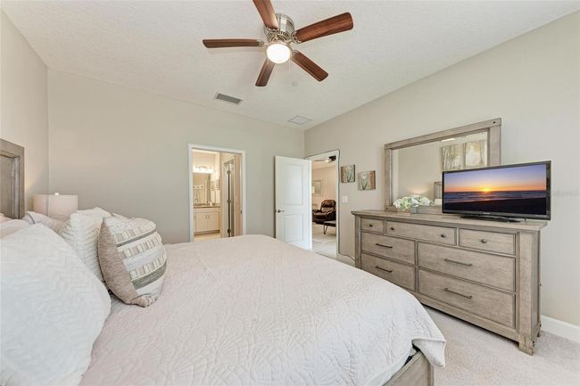 UNIT-102 - 13711 Messina Loop, Condo with 2 bedrooms, 2 bathrooms and null parking in Bradenton FL | Image 23