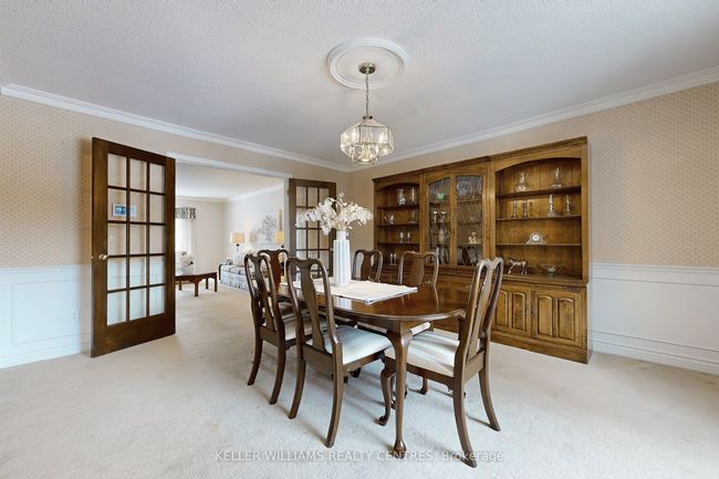 32 Petch Cres, House other with 4 bedrooms, 3 bathrooms and 4 parking in Aurora ON | Image 7
