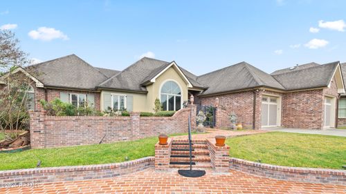 12 Steamboat Bnd Blvd, New Iberia, LA, 70563-1737 | Card Image
