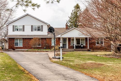 220 Colleen Cres, Ancaster, ON, L9G1J4 | Card Image