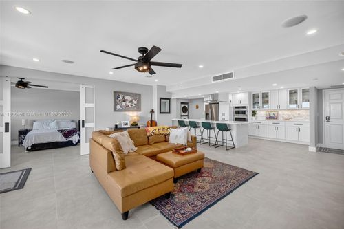 apt-2011-3200 Port Royale Dr N, Fort Lauderdale, FL, 33308-7808 | Card Image