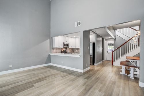 unit-24-1010 W Rundberg Ln, Austin, TX, 78758-6762 | Card Image