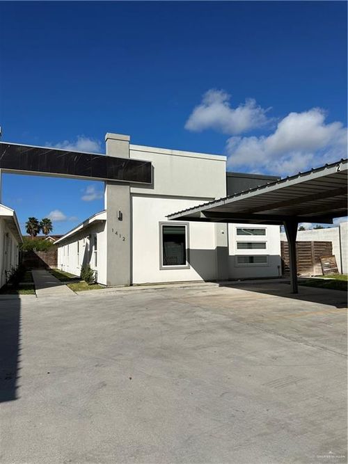 1412 S Iris St, Pharr, TX, 78577-0532 | Card Image