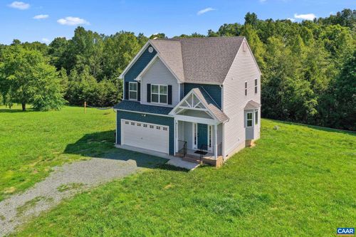 1090 Briery Farm Rd, SCOTTSVILLE, VA, 24590-1106 | Card Image