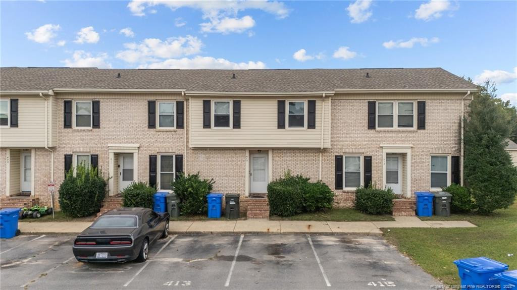 Kirkcaldy Ct, Fayetteville, NC 28314