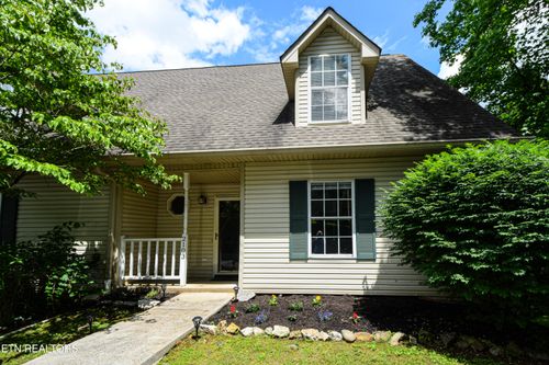 2103 Creekside Way, Jefferson City, TN, 37760-1707 | Card Image