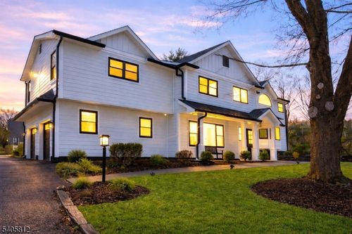 50 Mountain Ave, Warren, NJ, 07059-5318 | Card Image