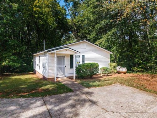 1129 W College Ext, Griffin, GA, 30224 | Card Image