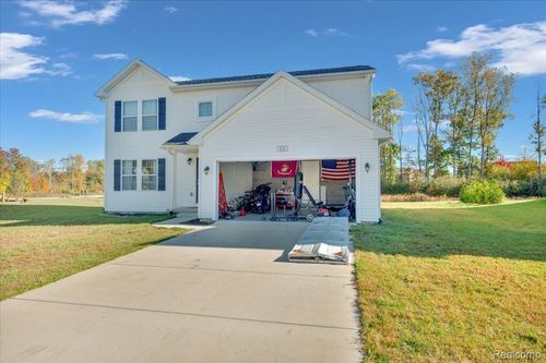 1031 Kemperwood Ct, Howell, MI, 48843-6893 | Card Image