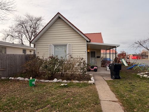 108 S 100 E, Tremonton, UT, 84337-1604 | Card Image