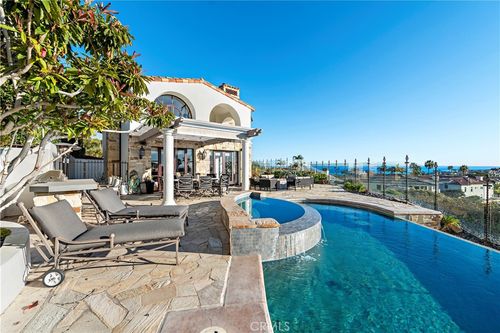115 Irvine Cove Pl, Laguna Beach, CA, 92651 | Card Image