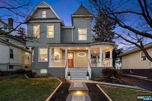 239 Hillside Ave, Nutley, NJ, 07110-1629 | Card Image