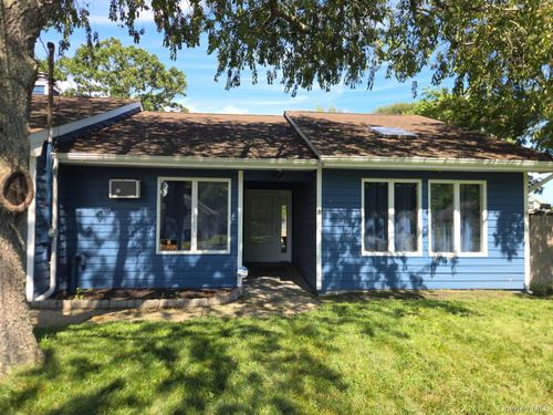 81 Cranberry Drive, Brookhaven, NY, 11951 | Card Image