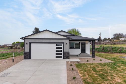 412 Victoria St, Sunnyside, WA, 98944 | Card Image