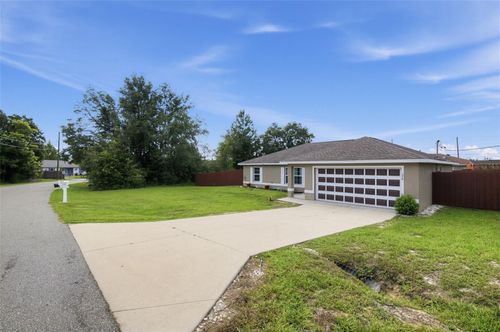 176 Juniper Loop Cir, Ocala, FL, 34480-5212 | Card Image