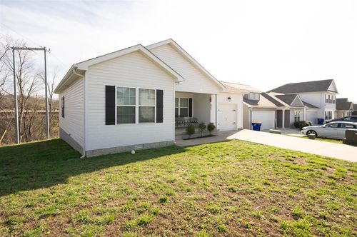 853 Mcfadin Station St, Bowling Green, KY, 42103-8604 | Card Image