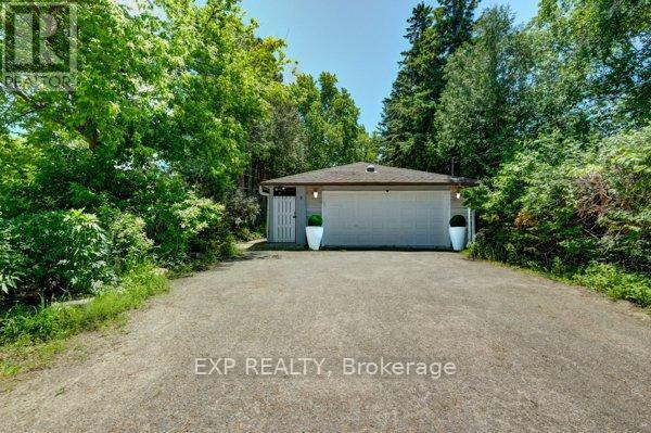 Residential in King (Pottageville) 2