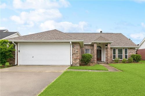 310 Oakley Ln, Destrehan, LA, 70047-3121 | Card Image
