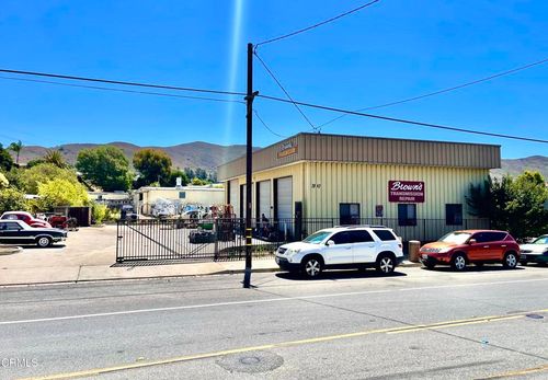 2842 N Ventura Ave, Ventura, CA, 93001-1207 | Card Image