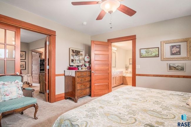 102 S Walnut Ave, House other with 4 bedrooms, 4 bathrooms and null parking in Luverne MN | Image 22